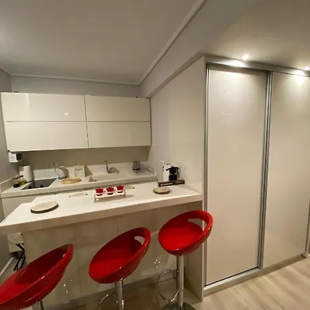 Eva Vip Excellent 1 Athènes